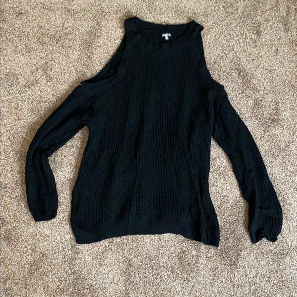 Black ‘cold shoulder’ sweater
